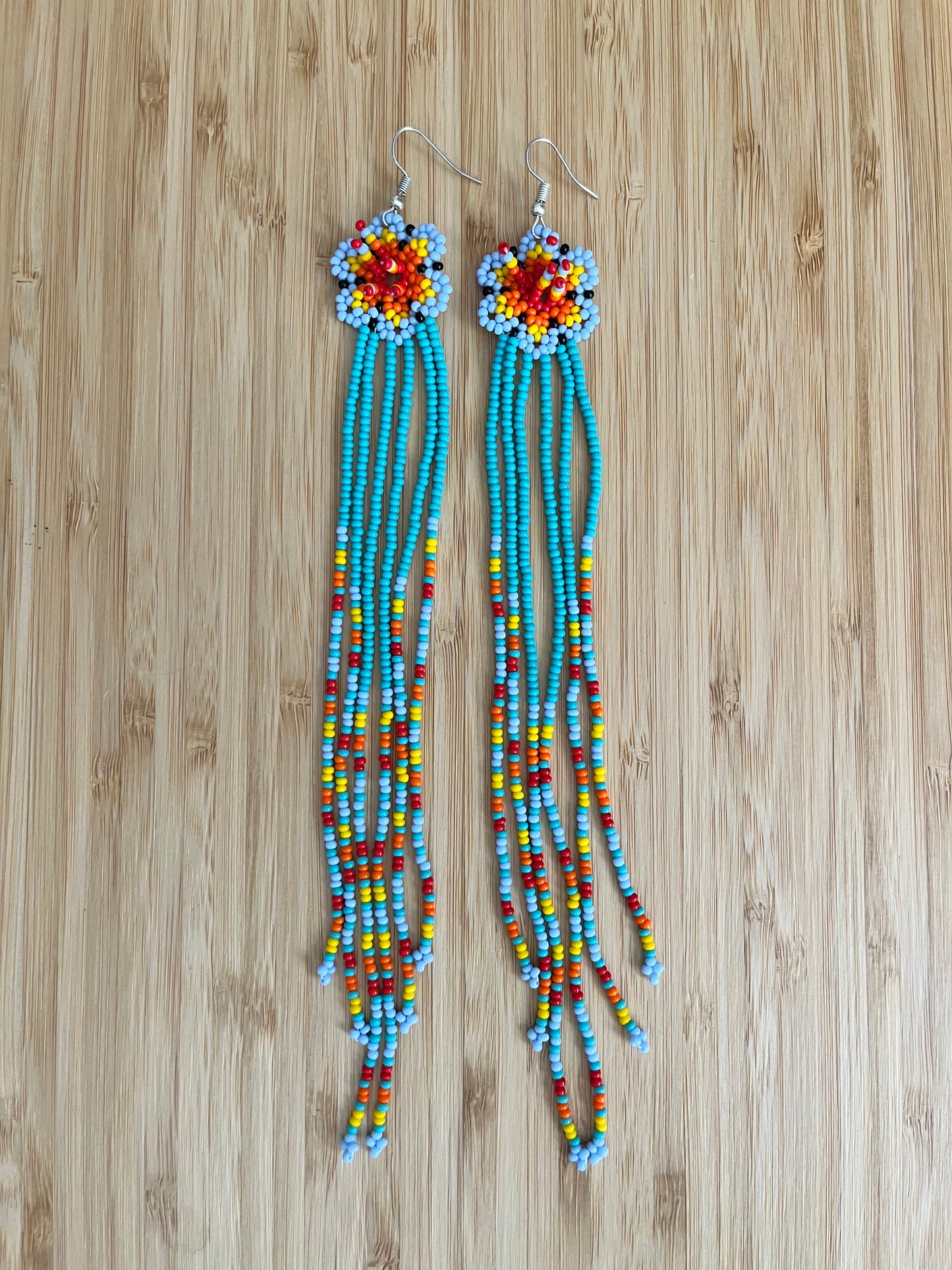 Flor Beaded Earrings
