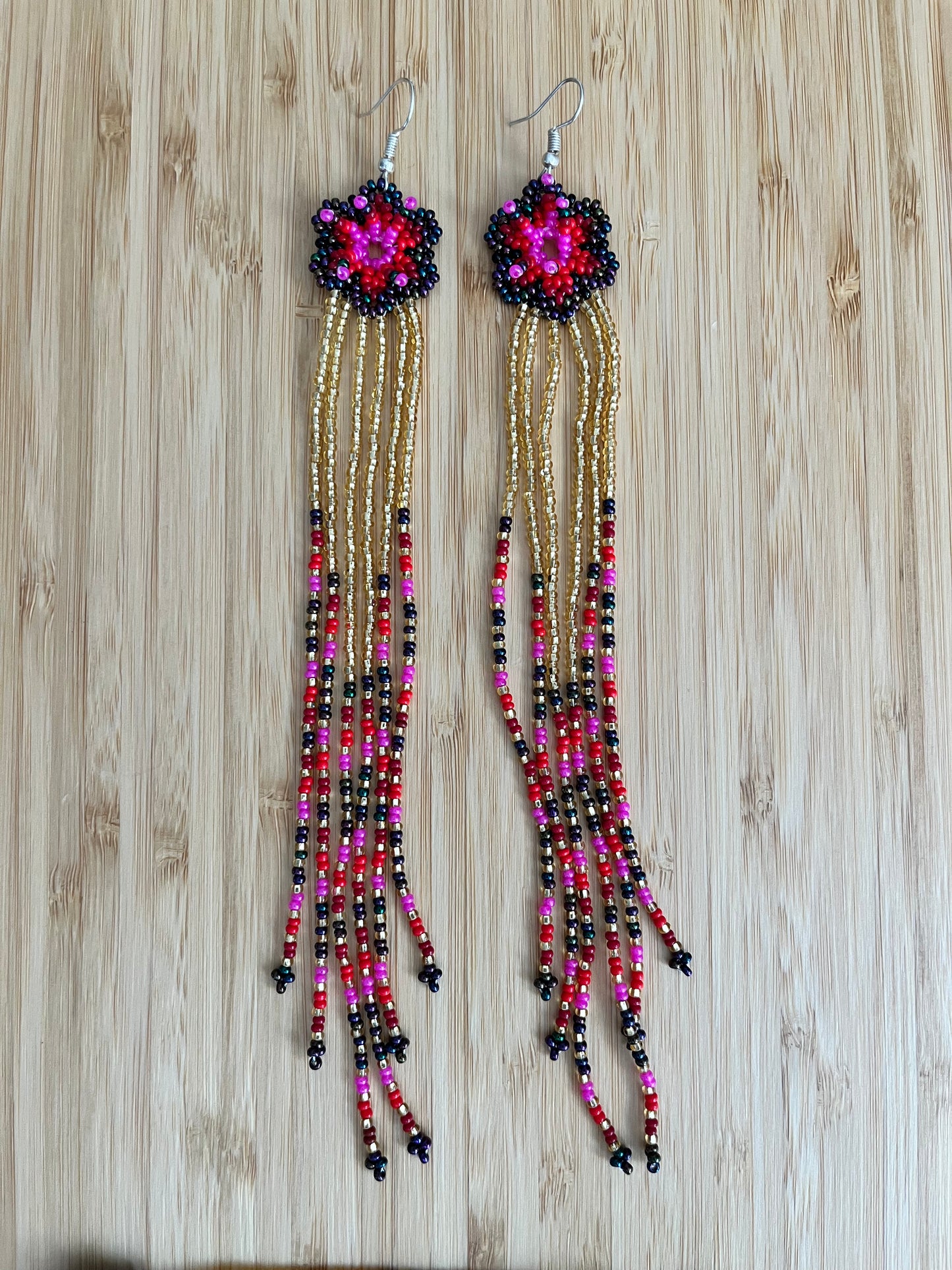 Flor Beaded Earrings