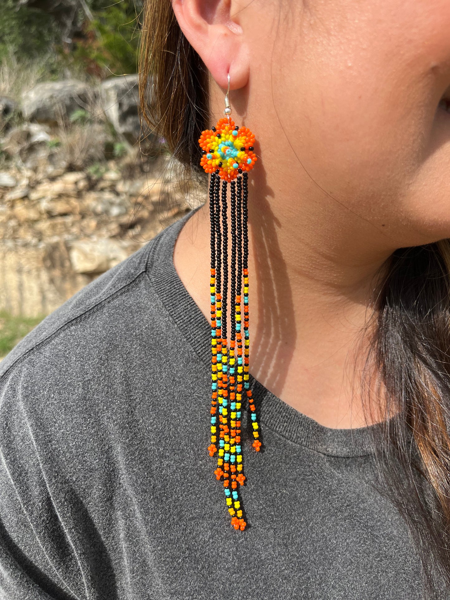 Flor Beaded Earrings